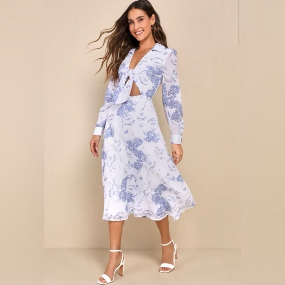 LulusFloral Blue and‎ White Midi Dress NWT